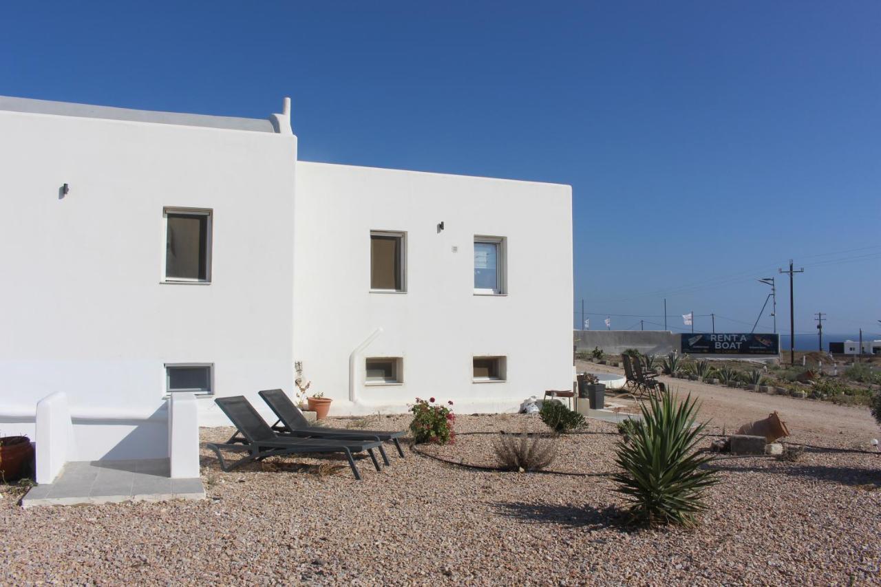 Ab Green Living Santorini Emporio  Exterior photo